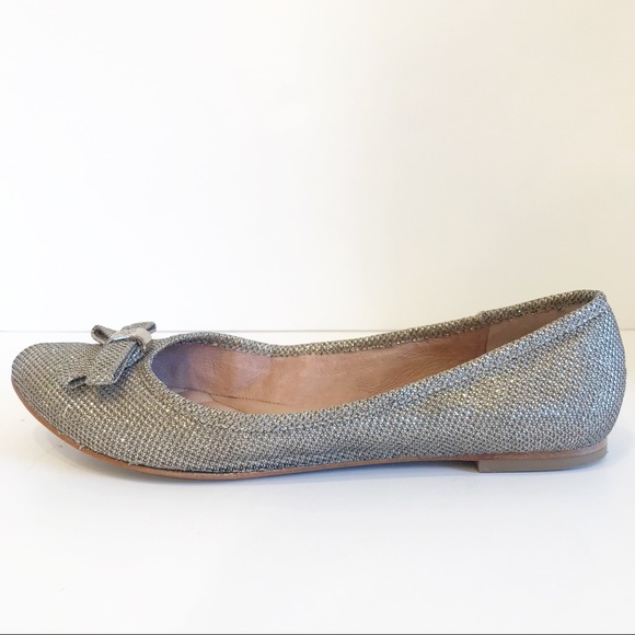 Vince Camuto Timba Bow Metallic Silver Flats 6.5 - Picture 9 of 11